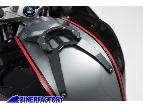 BikerFactory Kit adattatore aggancio borse serbatoio SW Motech Quick Lock EVO TANKRING per BMW F 800 R F 800 GT F 800 ST TRT 00 640 20601 B 1014702