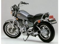 Yamaha XV 750 Virago